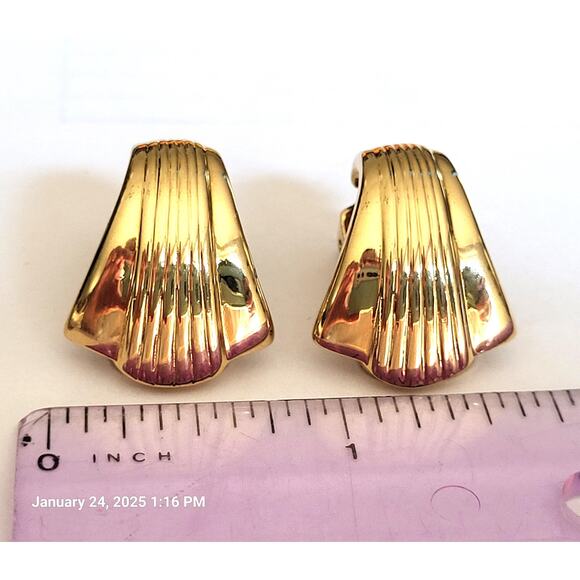 Vintage Signed Kenneth J Lane Art Deco Gold Earrings Clip On Gift for Her KJL - Picture 5 of 6